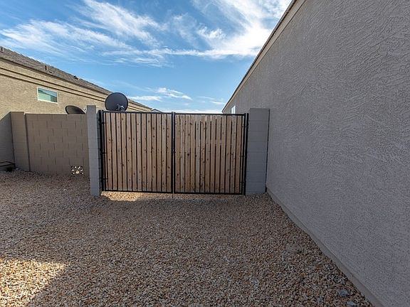 4th image of 11179 E Aster Ln