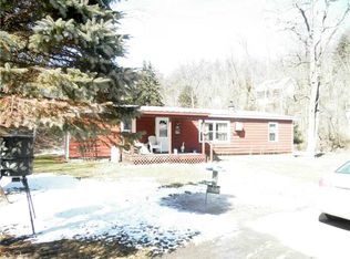 180 Davis Rd, Sewickley, PA 15143