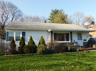 270 Maiden Ln, Rochester, NY 14616