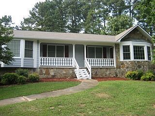 1st image of 4852 Lakewood Dr