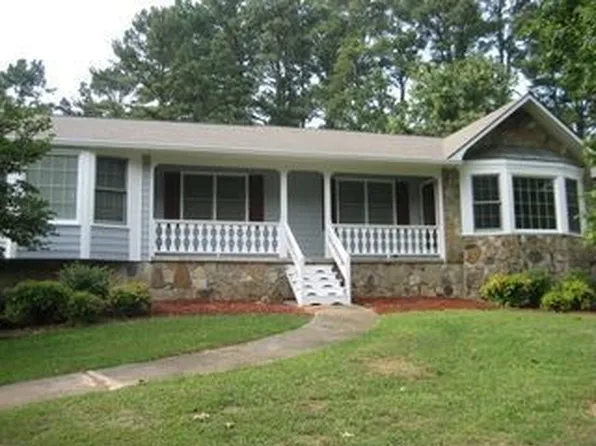 4852 Lakewood Dr, Acworth, GA 30101