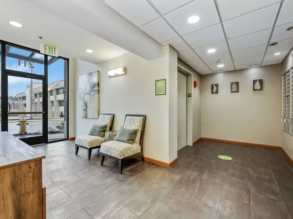 Aventine Apartments, 211 112th Ave NE #203, Bellevue, WA 98004