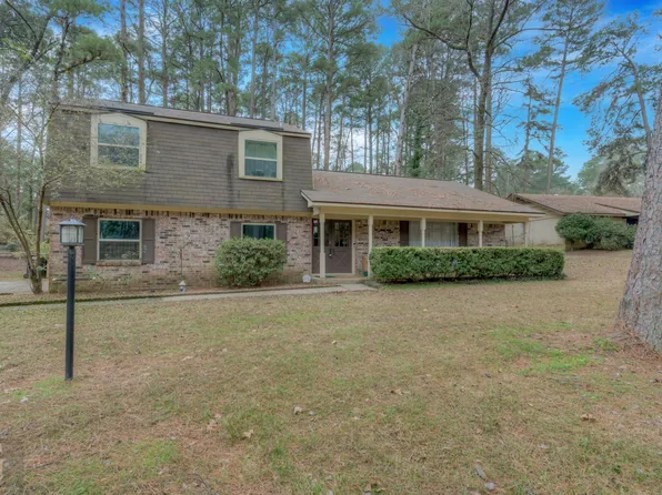 405 Whispering Pine Dr, Haughton, LA 71037