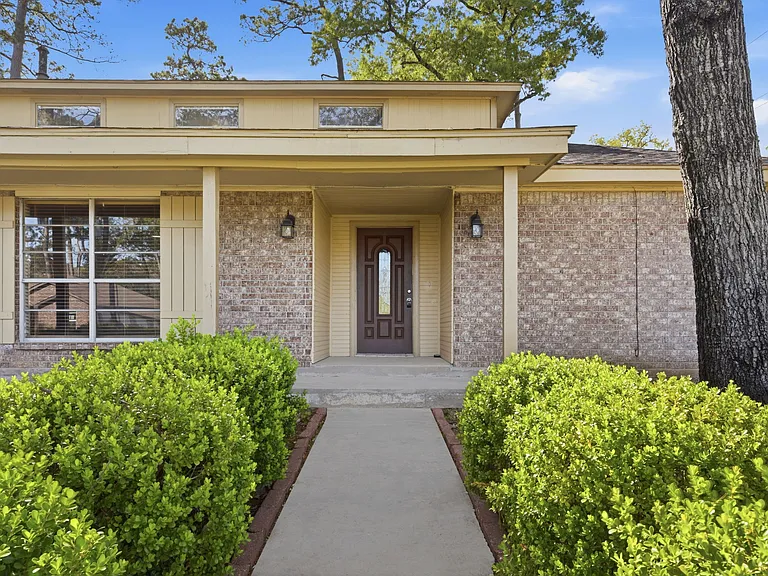9052 Zapata Way — Photo 6