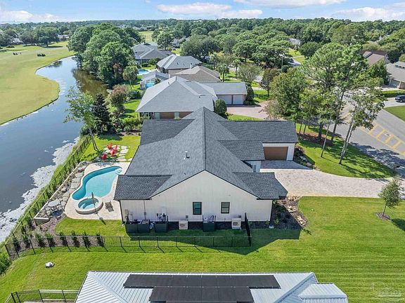 2nd image of 3733 Tiger Point Blvd