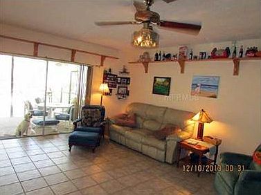 3rd image of 704 Willow Branch Ct