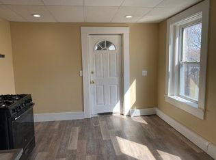 68 3rd St FLOOR 2, Pittsfield, MA 01201