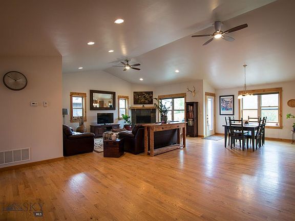 5th image of 24 Baldy Ct