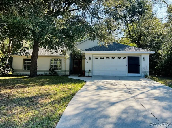8929 N Elkcam Blvd, Citrus Springs, FL 34433