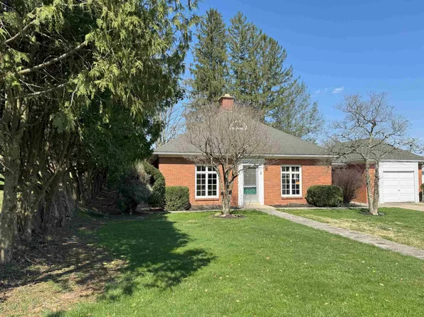 31 Boggess St, Buckhannon, WV 26201