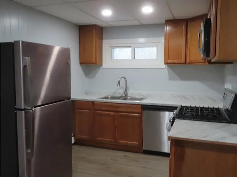 4449 E Genesee St — Photo 2