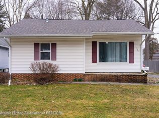 211 Fenton St, Lansing, MI