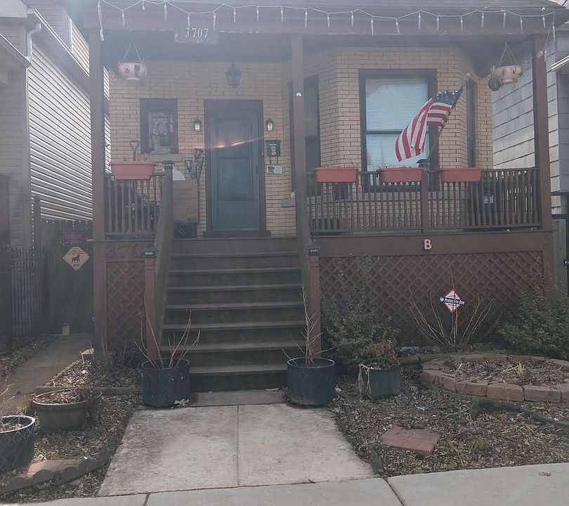 1st image of 3707 W Sunnyside Ave