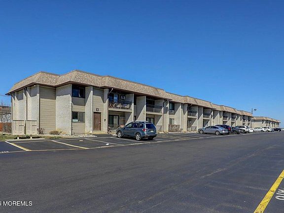 2nd image of 330 Shore Drive #E2