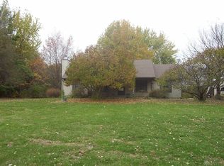 460 W Krepps Rd, Xenia, OH 45385