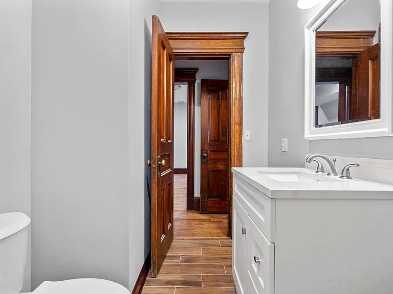 548 Ferry St #1 — Photo 20