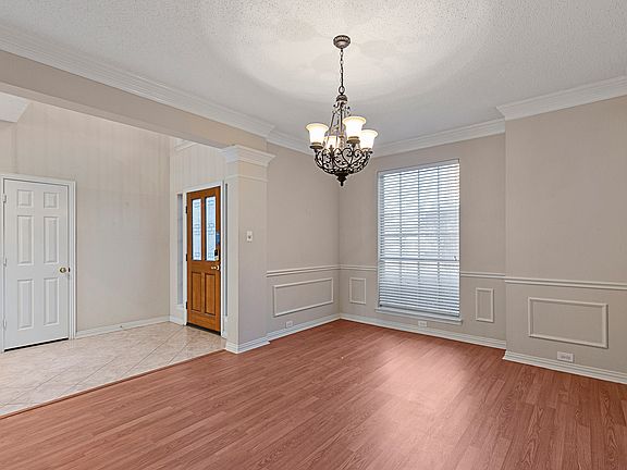 5th image of 2308 Hunter Place Ln