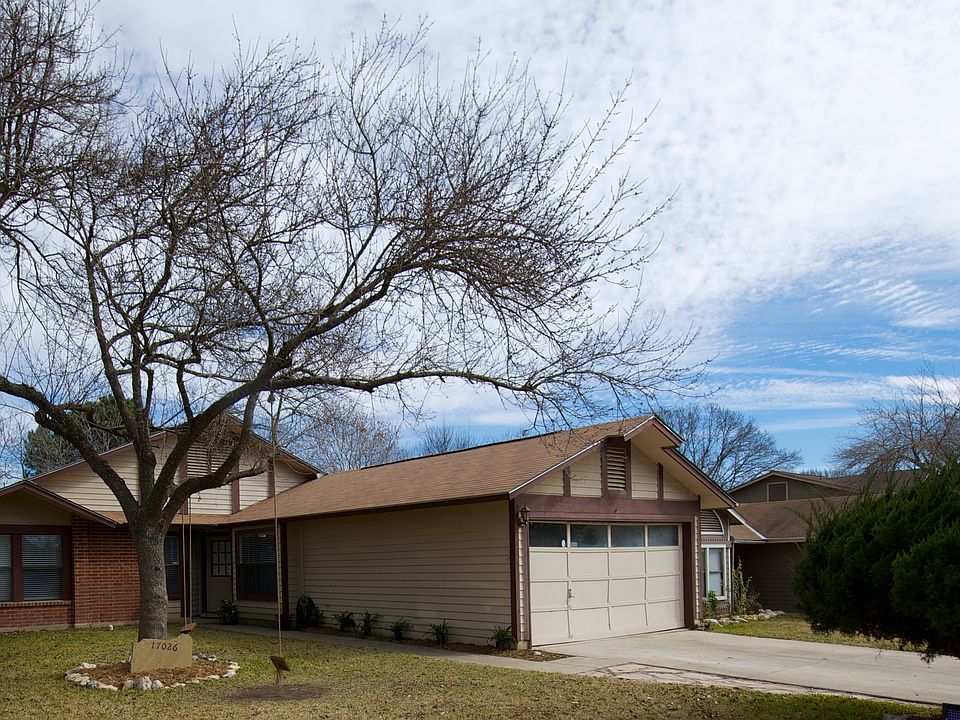 1st image of 17026 Vista Park Dr