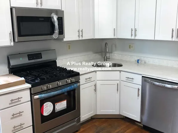 (undisclosed Address), Jamaica Plain, MA 02130