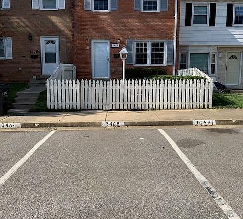 3rd image of 3468 Beale Ct