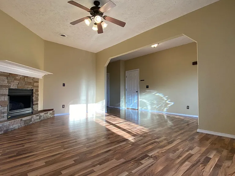 287 Carmel Valley Way — Photo 6