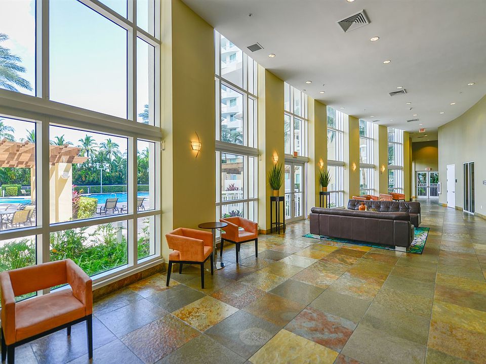 RE Duo West, apt. 204-22