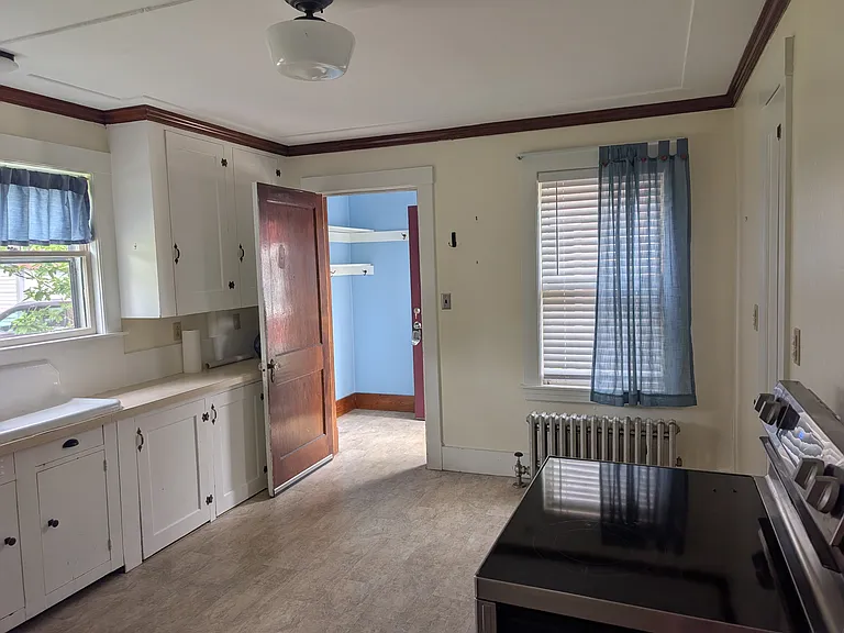 15 Manley St #1 — Photo 21