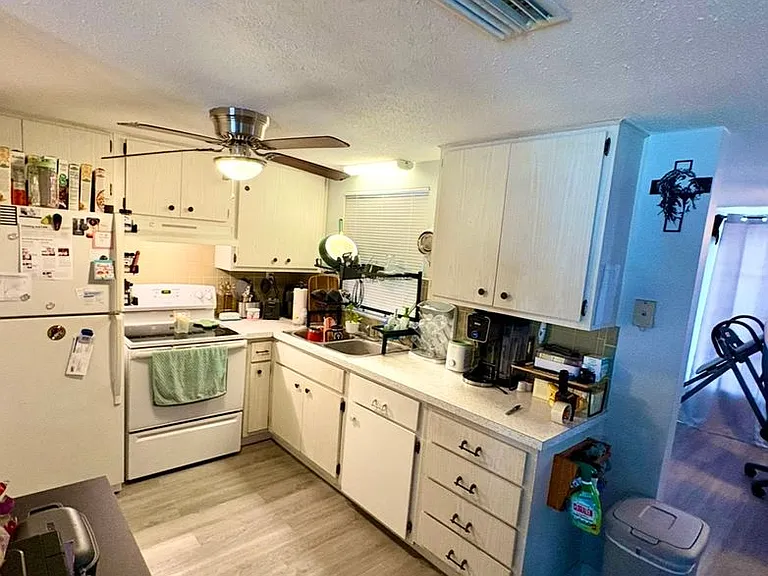7827 Monarda Dr — Photo 3