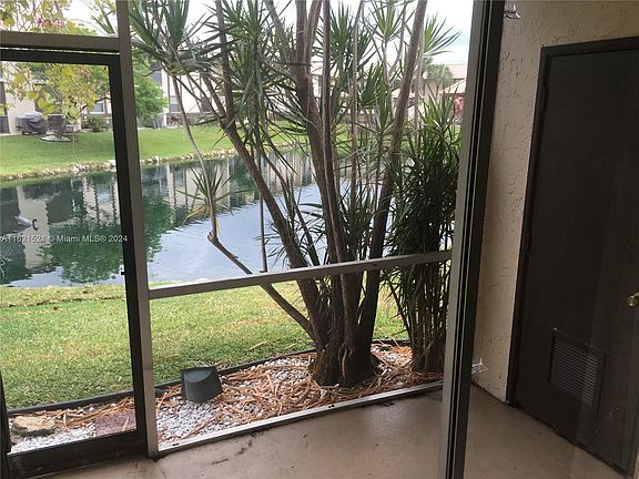 4th image of 2423 NW 89th Dr APT 101
