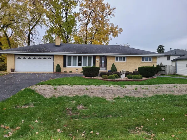 10225 W Fullerton Ave, Melrose Park, IL 60164