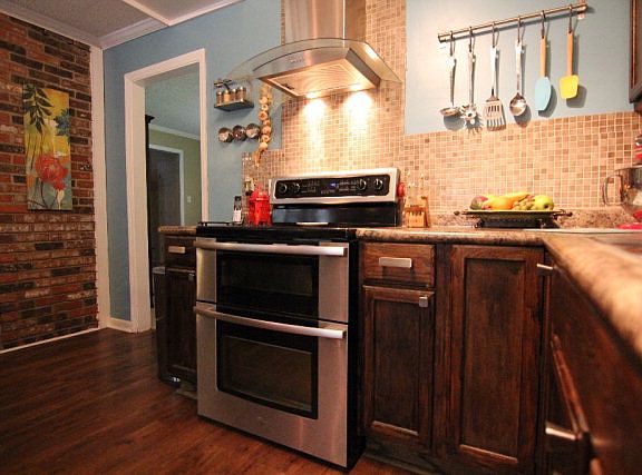 4th image of 110 Wellington Dr