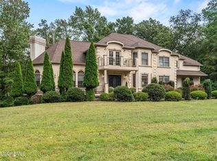 33 Harbor Road, Morganville, NJ 07751