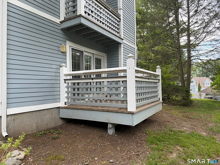 213 Old Pond Ln #213 — Photo 14