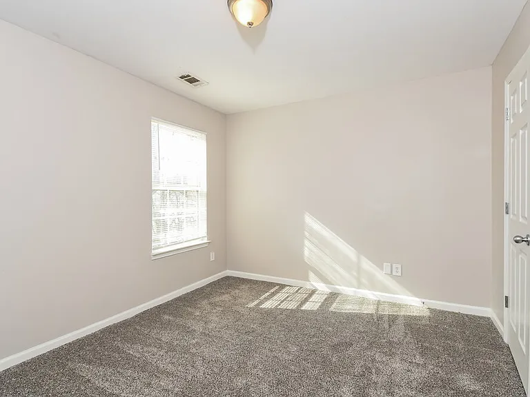 250 Alamosa Path SW — Photo 13