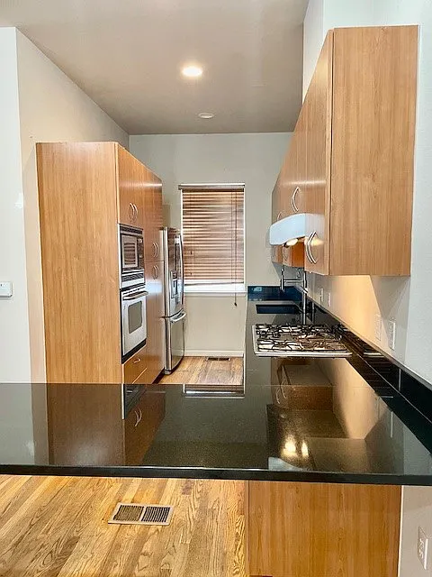 2680 Blake St — Photo 4