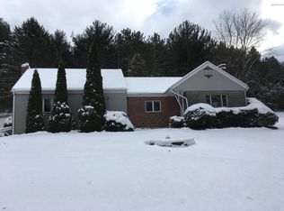 328 Mountain View Dr, Kunkletown, PA 18058