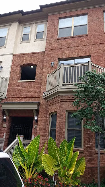 2 bed, 2.5 bath, 1395 sqft, $1,995 — Photo 1
