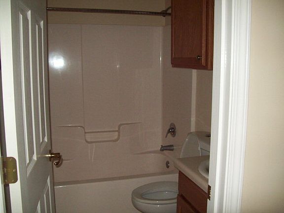 4th image of 300 Spyglass Hill Dr