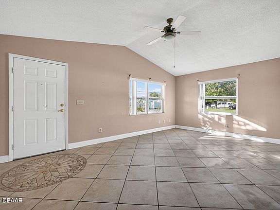 5th image of 5145 Orange Ave
