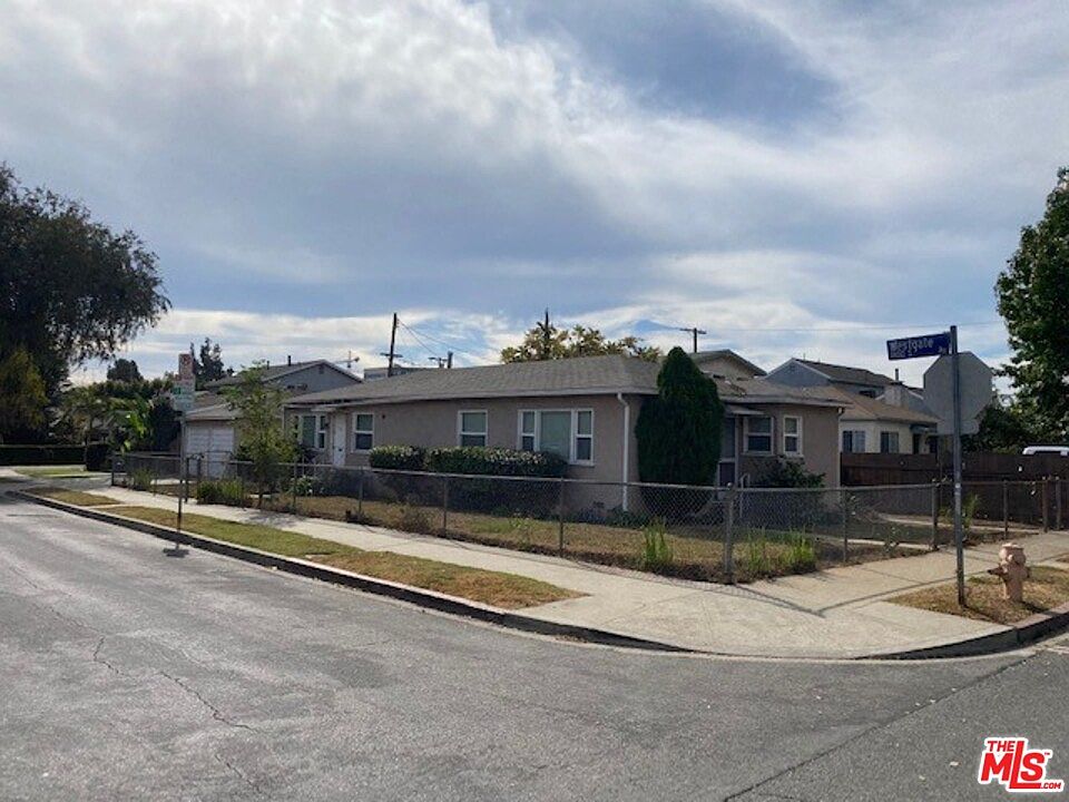 1st image of 1803 S Westgate Ave