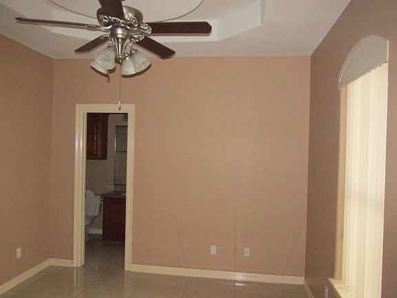 5th image of 1300 Houston Way