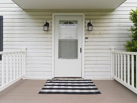 3rd image of 344 Winfield Rd