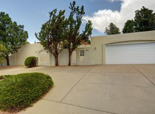 7413 El Morro Rd NE, Albuquerque, NM 87109