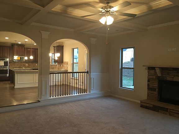 3rd image of 1723 Misselthrush Ln
