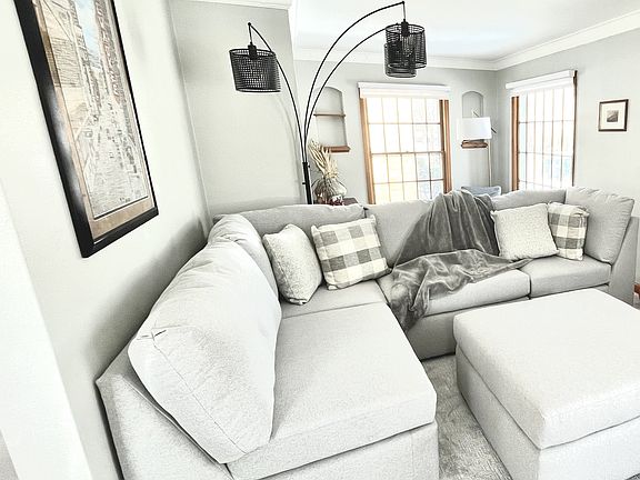 4th image of 9109 W Hawthorne Ave #9109