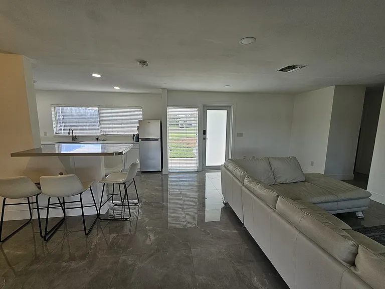 13863 River Forest Dr — Photo 6