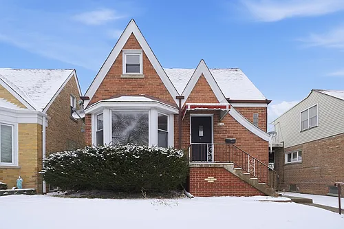 6640 W Foster Ave #2 Photo 1