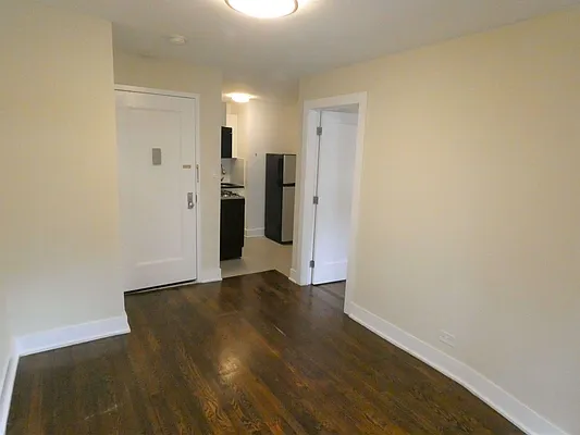 Rented by Karten Real Estate Services LLC | media 12