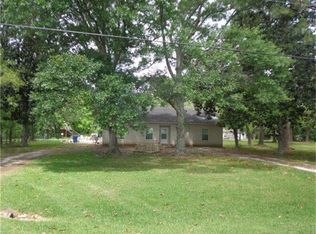 130 Bluebonnet Dr, Jones Creek, TX 77541