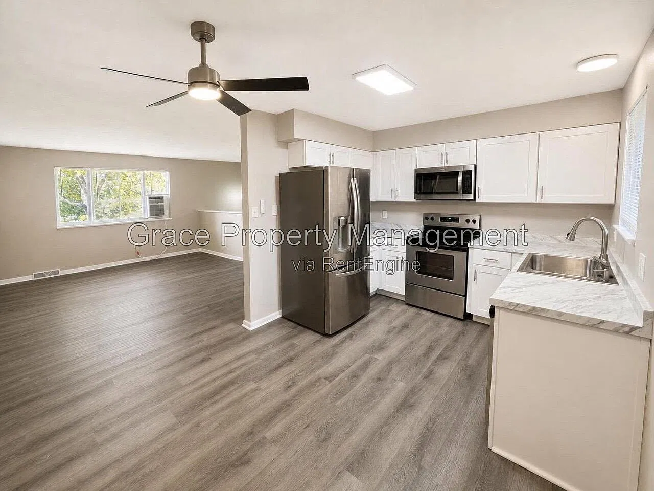 4 bed, 2.0 bath, 1978 sqft, $2,575 — Photo 4